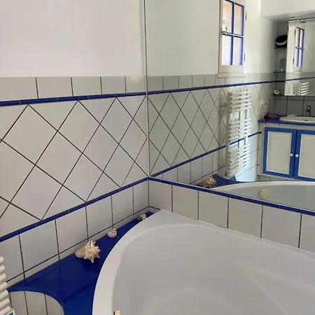 Rives D'or - Vue - Climatisee بيت للعطل Fréjus